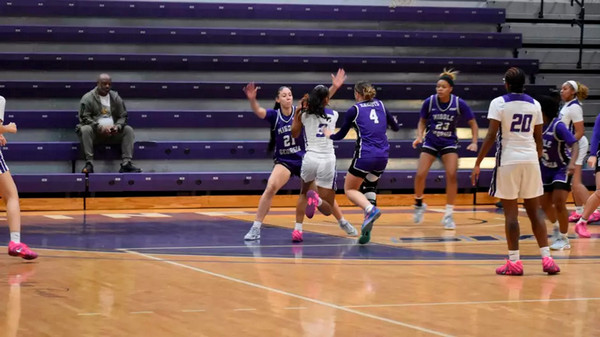 mga womens basketball game